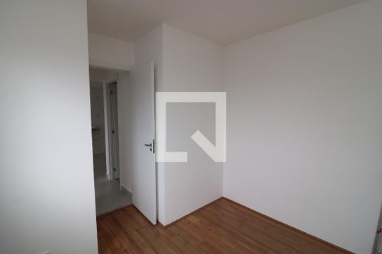 Quarto  de apartamento para alugar com 2 quartos, 33m² em Vila Ema, São Paulo