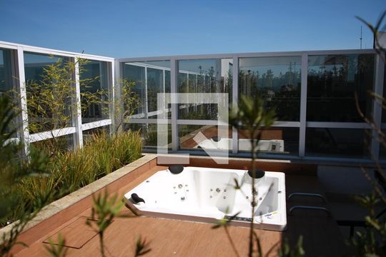 Área comum de apartamento para alugar com 3 quartos, 109m² em Setor Bueno, Goiânia