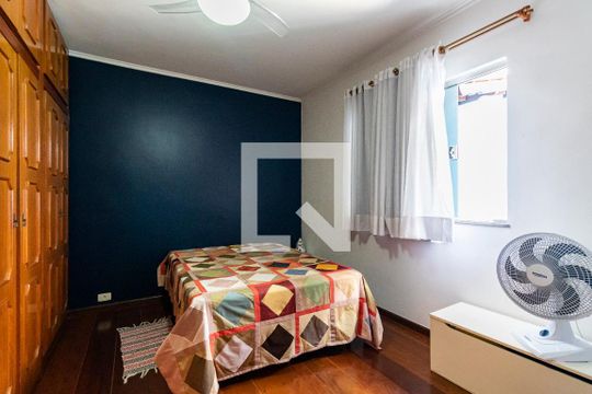 2o. Andar - Suíte 1 de casa à venda com 4 quartos, 260m² em Bosque da Saúde, São Paulo