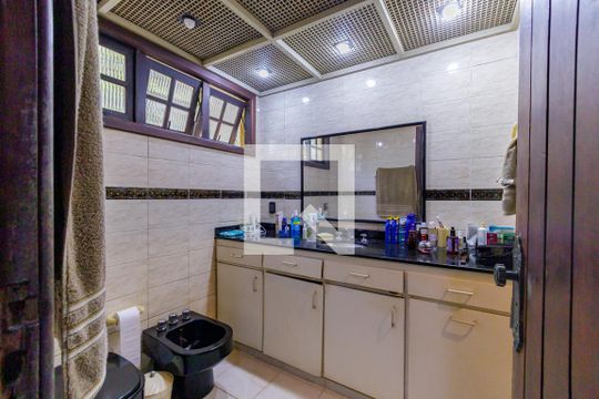 Banheiro Suíte 1 de casa à venda com 4 quartos, 380m² em Recreio dos Bandeirantes, Rio de Janeiro