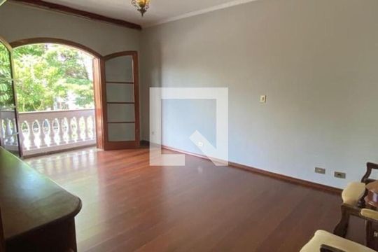 Casa à venda com 4 quartos, 600m² em Bela Aliança, São Paulo