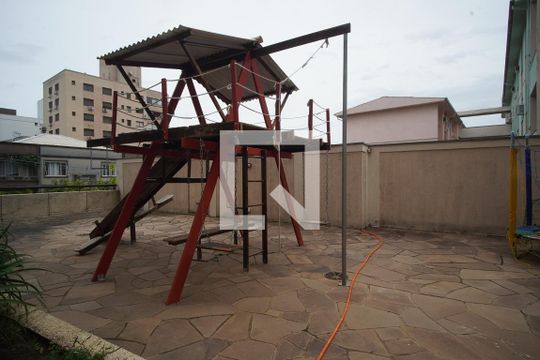 Área comum - Playground de apartamento para alugar com 3 quartos, 475m² em Santa Cecília, Porto Alegre