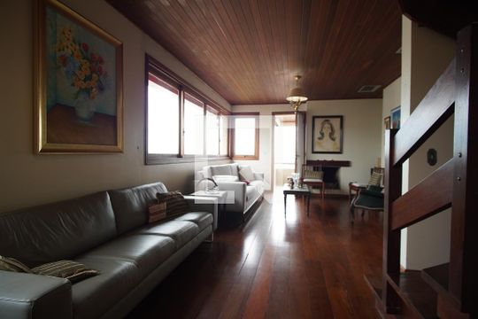 Sala de Estar de apartamento para alugar com 3 quartos, 475m² em Santa Cecília, Porto Alegre