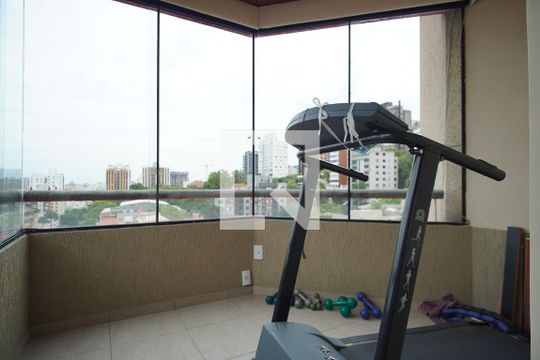 Varanda _ Sala de ginástica de apartamento para alugar com 3 quartos, 475m² em Santa Cecília, Porto Alegre