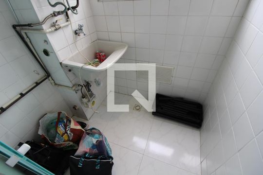 Cozinha de apartamento para alugar com 2 quartos, 46m² em Cidade São Mateus, São Paulo