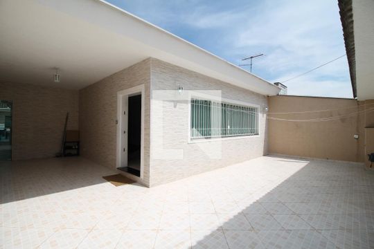 Garagem de casa à venda com 3 quartos, 195m² em Vila Feliz, São Paulo