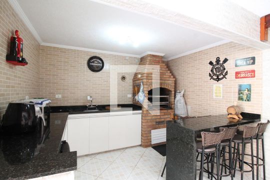 Churrasqueira de casa à venda com 3 quartos, 195m² em Vila Feliz, São Paulo