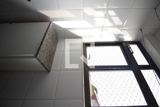 Area de Serviço de apartamento para alugar com 3 quartos, 92m² em Itapoã, Belo Horizonte