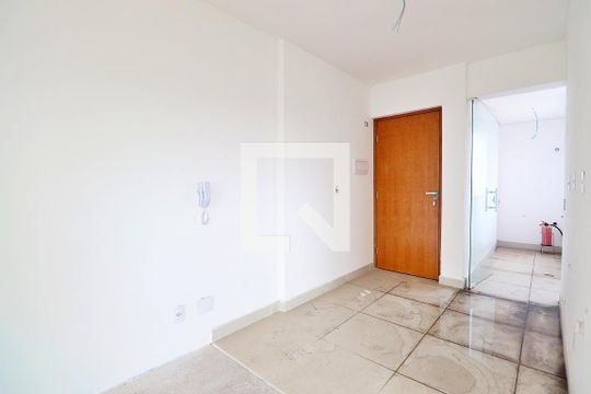 Cozinha de apartamento à venda com 1 quarto, 42m² em Vila Principe de Gales, Santo André