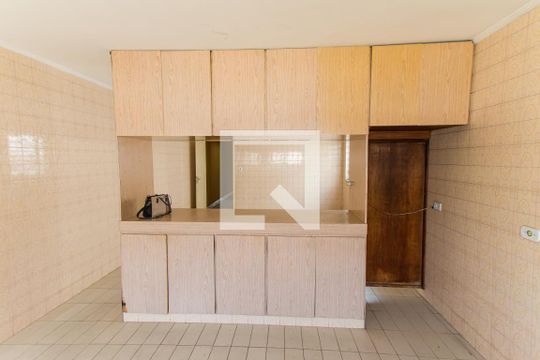 Cozinha de casa à venda com 3 quartos, 216m² em Parque Novo Mundo, São Paulo