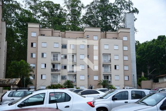 Fachada de apartamento para alugar com 3 quartos, 63m² em Jardim Isis, Cotia
