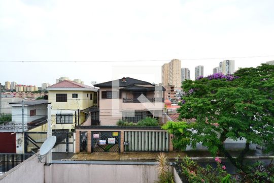 Vista Suíte 2 de casa à venda com 4 quartos, 300m² em Parque Imperial, São Paulo