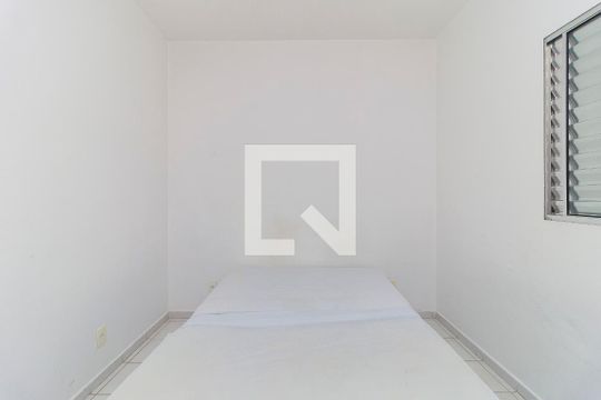 Quarto de casa para alugar com 1 quarto, 40m² em Jardim Casablanca, São Paulo