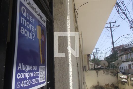 Fachada de apartamento para alugar com 2 quartos, 52m² em Rocha, Rio de Janeiro