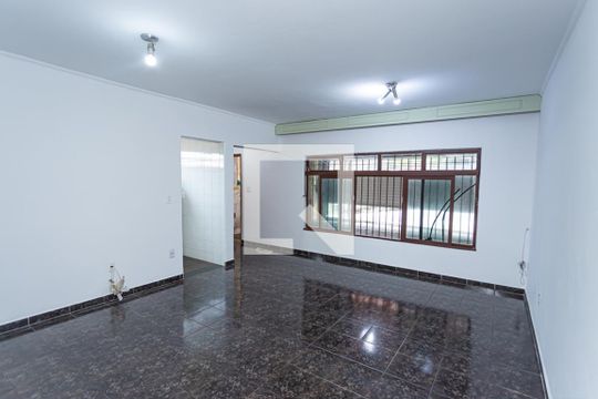 Sala de casa à venda com 4 quartos, 270m² em Vila Pereira Barreto, São Paulo