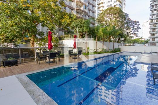 Piscina de apartamento à venda com 3 quartos, 192m² em Campo Belo, São Paulo