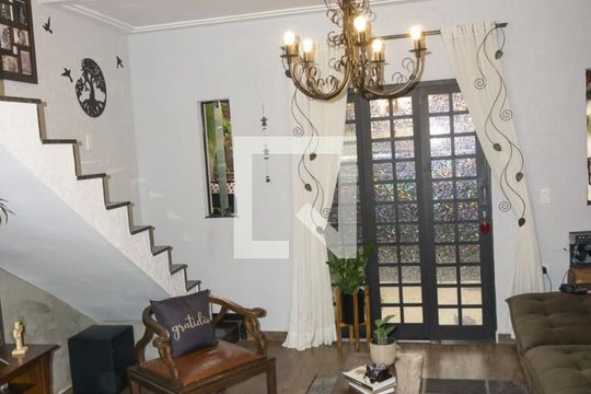 Casa à venda com 2 quartos, 98m² em Vila Primavera, São Paulo