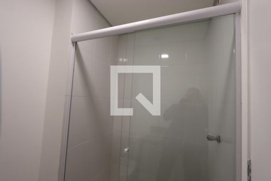 Banheiro de apartamento à venda com 2 quartos, 41m² em Jardim Ana Rosa, São Paulo