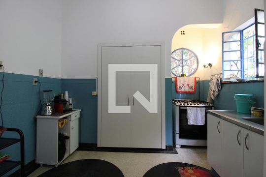 Cozinha - Armários de casa para alugar com 2 quartos, 180m² em Pacaembu, São Paulo