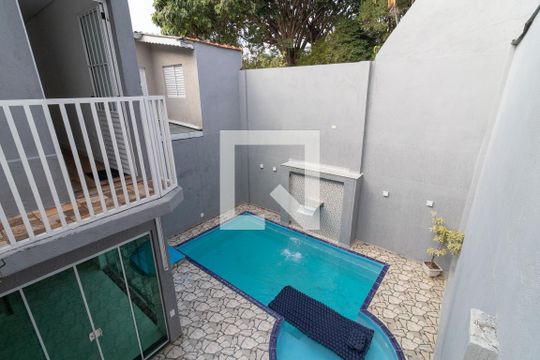 Área comum - Piscina de casa à venda com 3 quartos, 204m² em Vila Laís, São Paulo