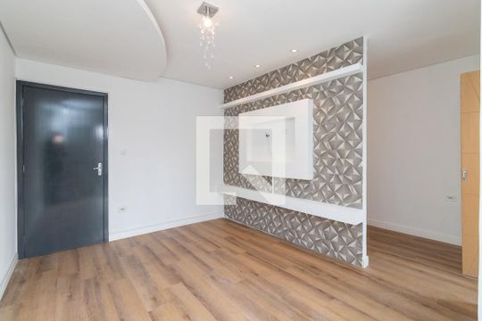 Suíte de casa à venda com 3 quartos, 204m² em Vila Laís, São Paulo