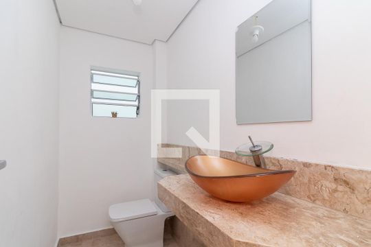 Lavabo da Sala de casa à venda com 3 quartos, 204m² em Vila Laís, São Paulo