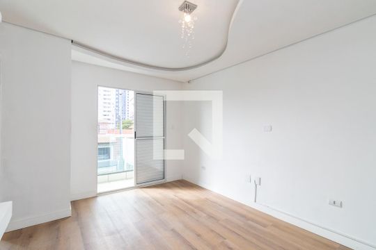 Suíte de casa à venda com 3 quartos, 204m² em Vila Laís, São Paulo