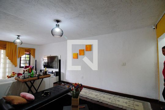 Sala de casa à venda com 2 quartos, 150m² em Jardim Maria Rosa, Taboão da Serra