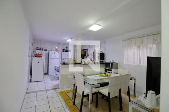 Copa de casa à venda com 2 quartos, 150m² em Jardim Maria Rosa, Taboão da Serra