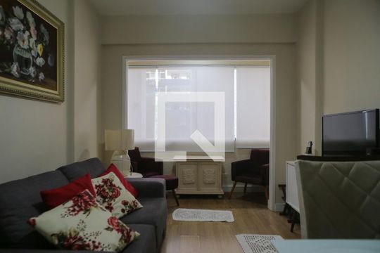 Sala de apartamento para alugar com 1 quarto, 43m² em Ponta da Praia, Santos