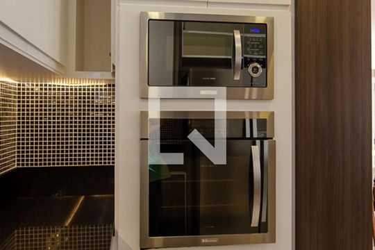 Cozinha de casa para alugar com 4 quartos, 234m² em Recreio dos Bandeirantes, Rio de Janeiro