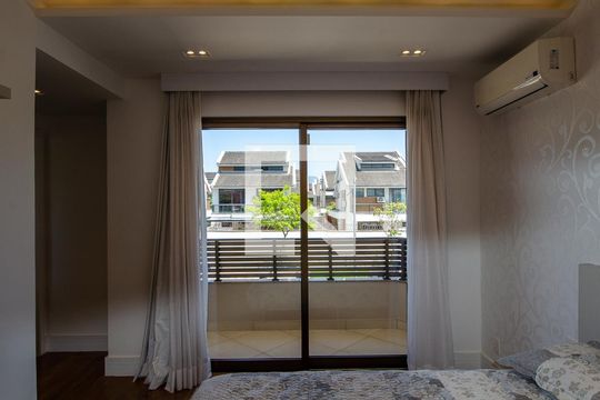 Suite 1 - vista de casa para alugar com 4 quartos, 234m² em Recreio dos Bandeirantes, Rio de Janeiro