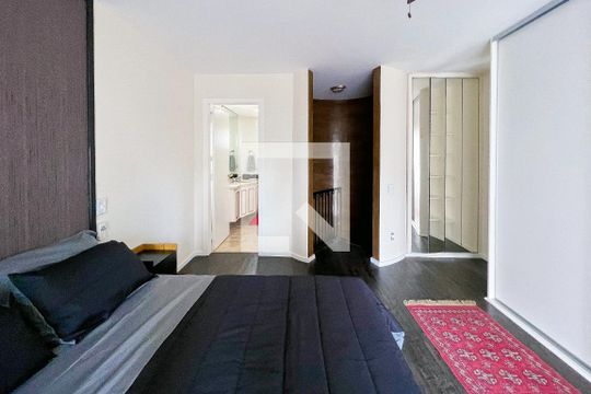 Suíte de apartamento para alugar com 1 quarto, 75m² em Itaim Bibi, São Paulo