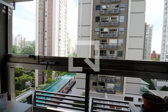 Área de Serviço de apartamento à venda com 1 quarto, 70m² em Jardim Fonte do Morumbi, São Paulo