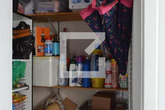 Dispensa  de apartamento para alugar com 3 quartos, 86m² em Tanque, Rio de Janeiro