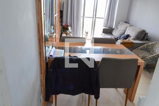 Sala de apartamento para alugar com 3 quartos, 86m² em Tanque, Rio de Janeiro