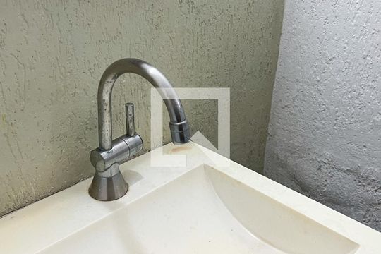 Lavabo de casa à venda com 3 quartos, 300m² em Indianópolis, São Paulo