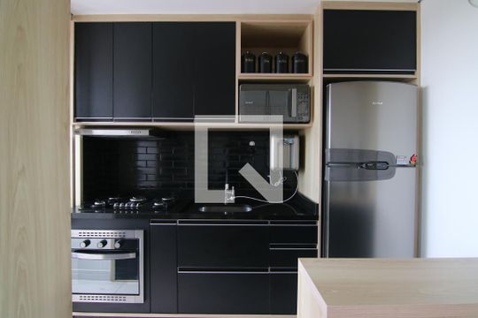 Cozinha de apartamento à venda com 2 quartos, 42m² em Vila Cosmopolita, São Paulo