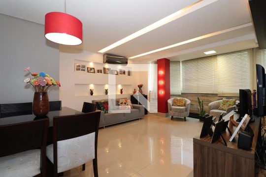 Apartamento para alugar com 2 quartos, 102m² em Águas Claras, Brasília