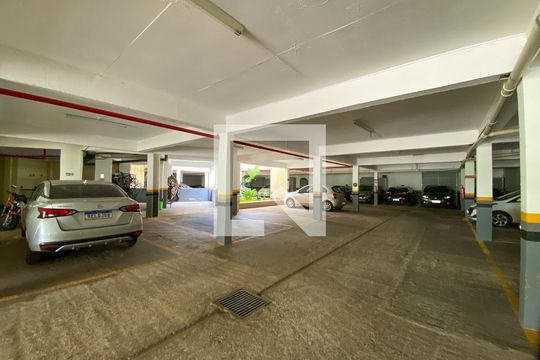 Garagem de apartamento para alugar com 2 quartos, 102m² em Águas Claras, Brasília