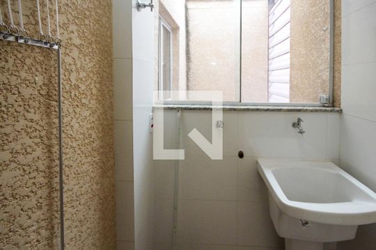 Área de Serviço de apartamento à venda com 2 quartos, 55m² em Chácara Mafalda, São Paulo