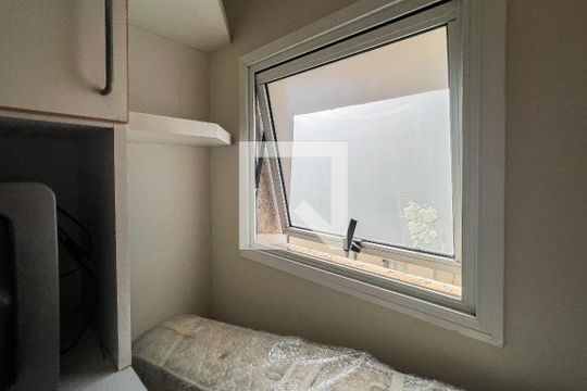 Quarto de Serviço de apartamento para alugar com 4 quartos, 195m² em Indianópolis, São Paulo