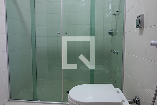Banheiro do Quarto 1 - Suíte de casa à venda com 4 quartos, 242m² em Jordanópolis, São Bernardo do Campo
