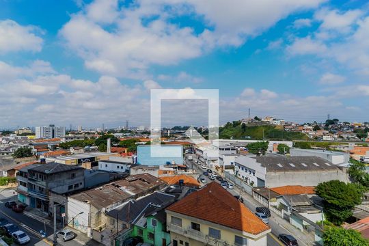 Vista da Suíte de apartamento para alugar com 2 quartos, 55m² em Vila Galvão, Guarulhos