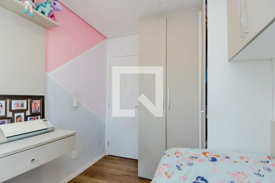 Quarto 1 de apartamento para alugar com 2 quartos, 55m² em Vila Galvão, Guarulhos