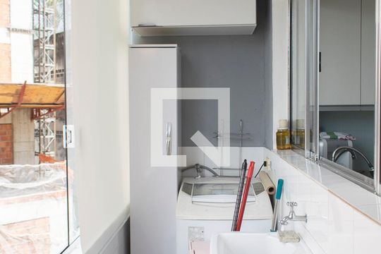 Área de Serviço de casa à venda com 2 quartos, 110m² em Vila Pauliceia, São Paulo