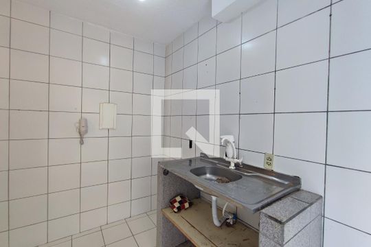 Cozinha de apartamento para alugar com 2 quartos, 47m² em Loteamento Parque Centenario, Campinas