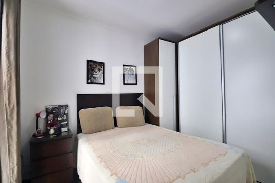 Quarto 1 de casa à venda com 2 quartos, 90m² em Vila Metalúrgica, Santo André