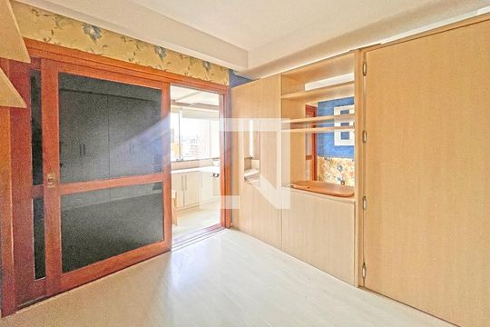 Quarto de apartamento à venda com 1 quarto, 45m² em Cidade Baixa, Porto Alegre