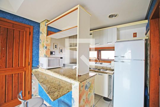 Cozinha de apartamento à venda com 1 quarto, 45m² em Cidade Baixa, Porto Alegre
